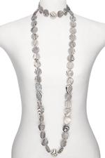 Single-strand mother-of-pearl zebra necklace